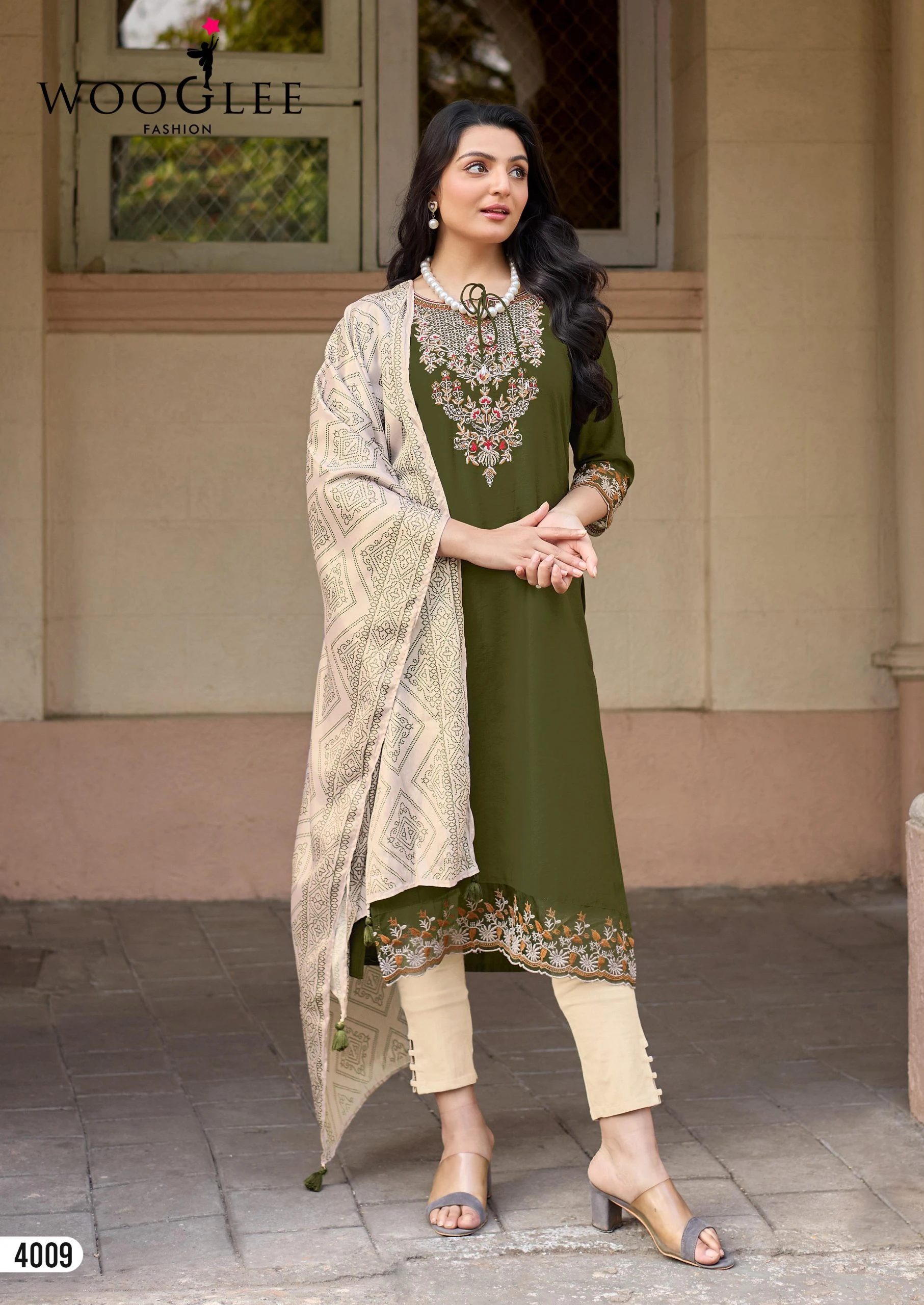 Woglee Sagaai Vol 3- Readymade Kurti Pant With Dupatta