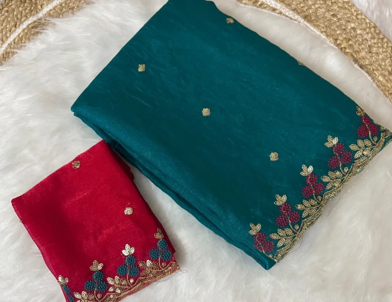 Anguri Ah Frendy Chiffon Floral Embroidered Saree Collection