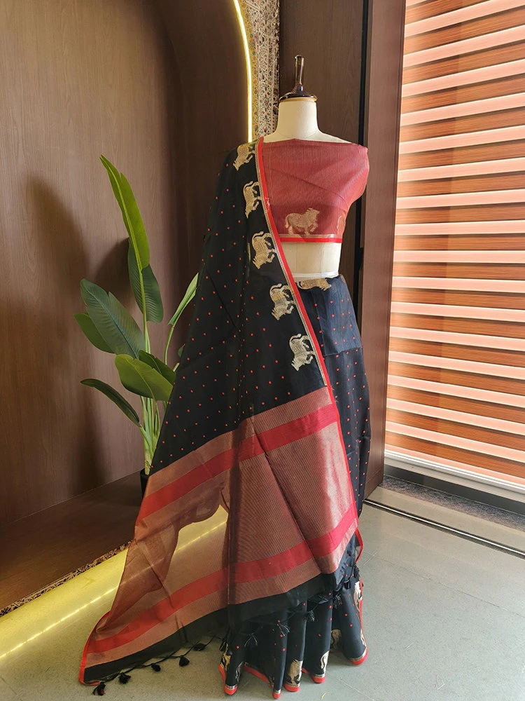 Jf 3519 Khadi Raw Silk Butti Weaves Traditional Saree Collection