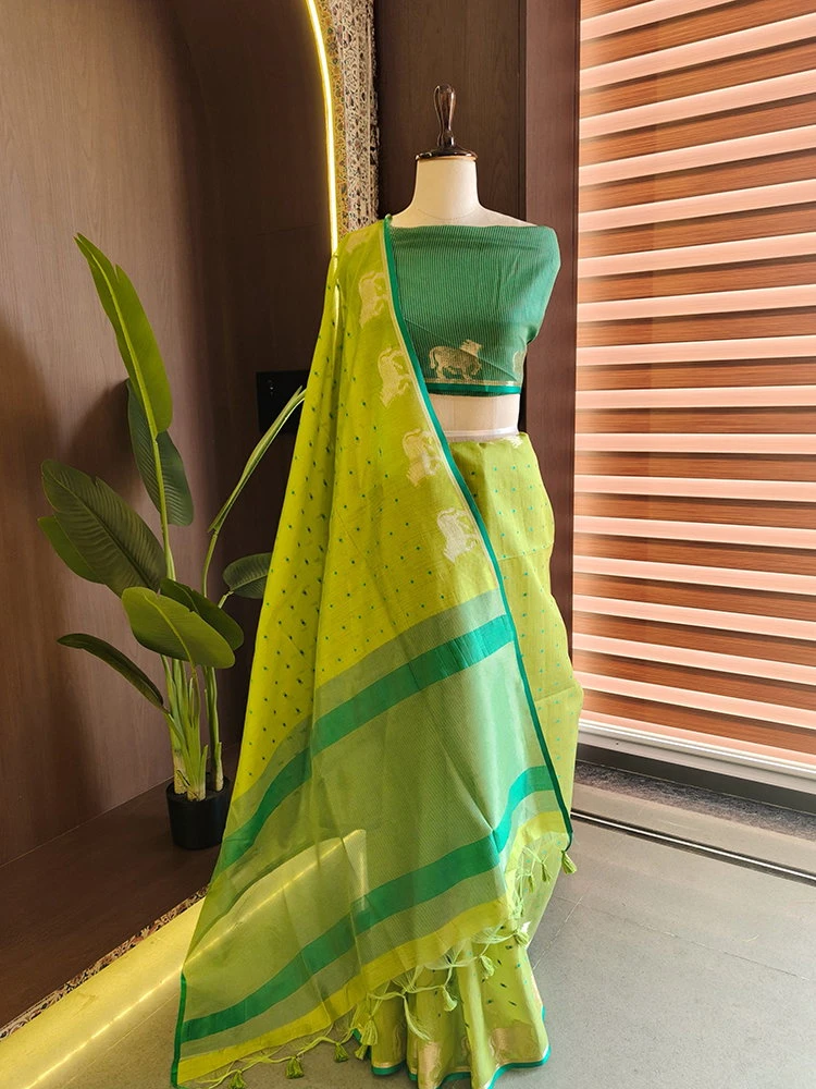 Jf 3519 Khadi Raw Silk Butti Weaves Traditional Saree Collection
