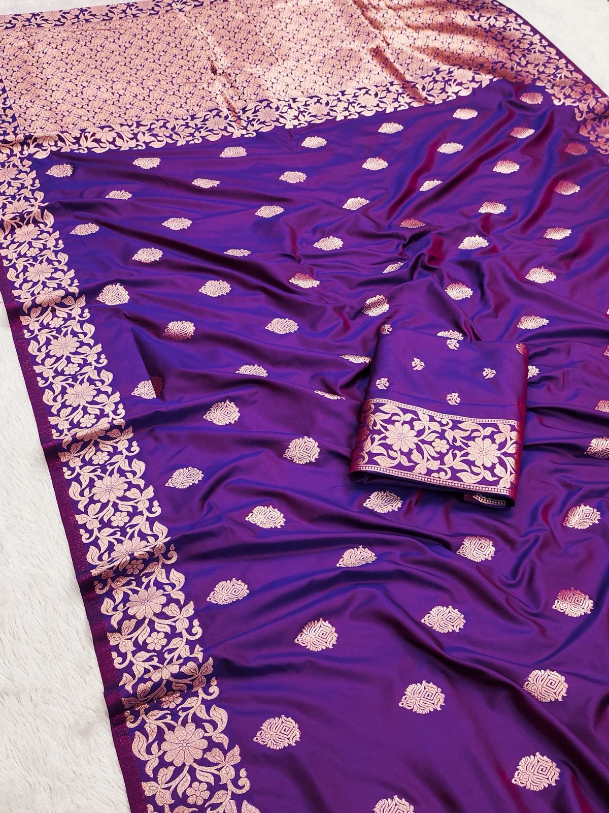 Mb 1133 Banarasi Silk Zari Weaving Festival Saree Collection