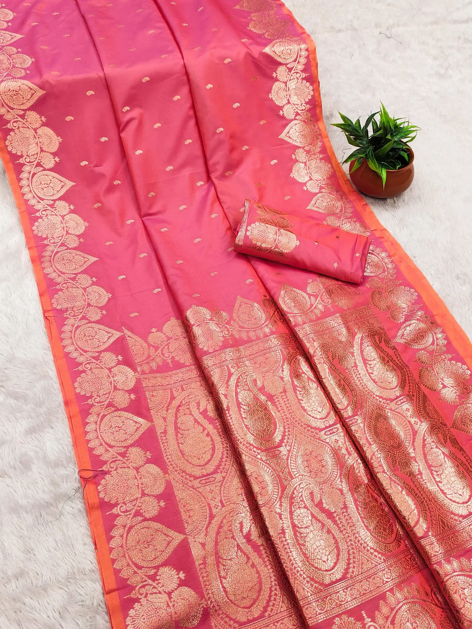 Mb 142 Soft Banarasi Silk Zari Weaving Traditional Wear Sarees