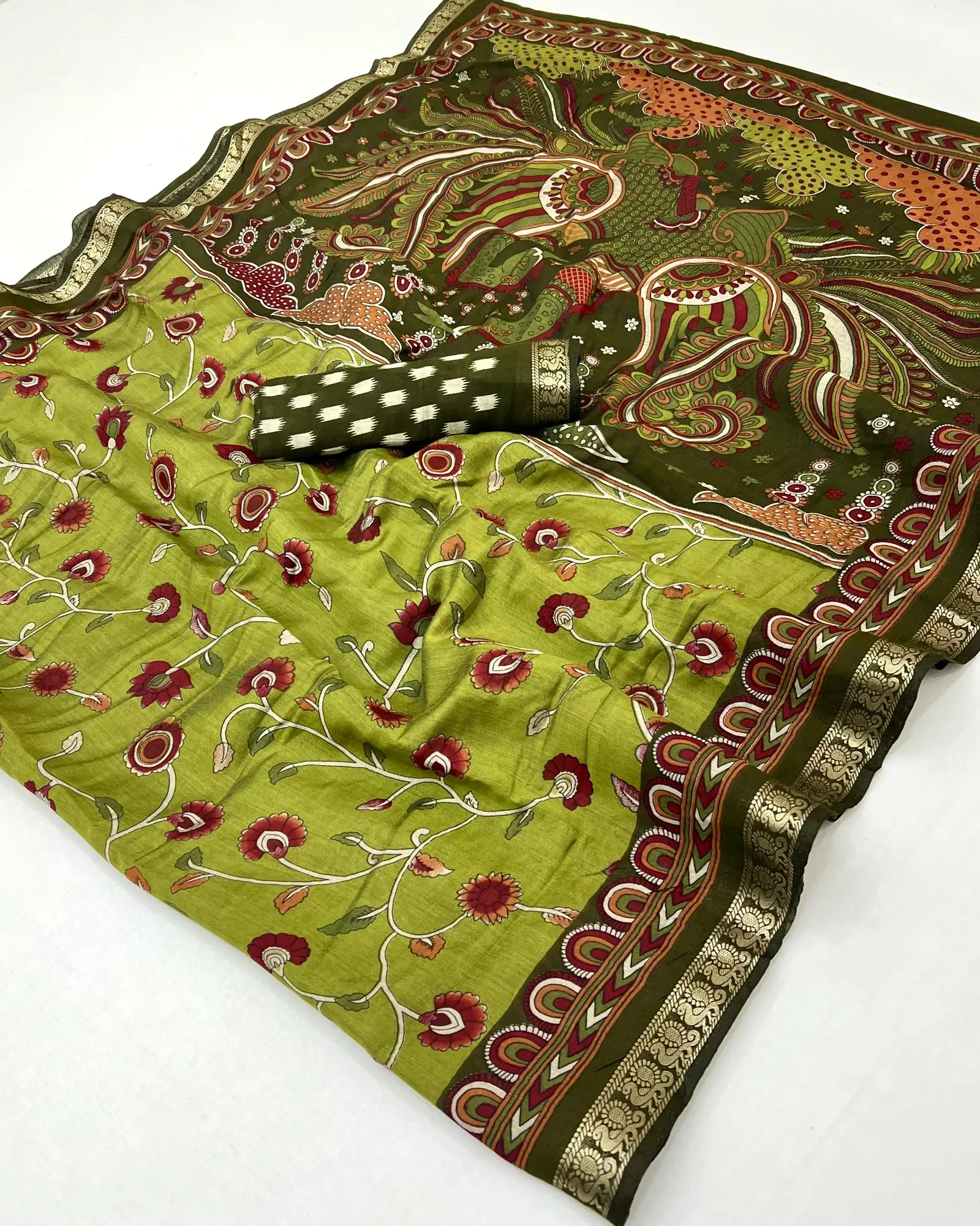 Floral F 2001 to 2006 Pv Cotton Printed Saree Collection